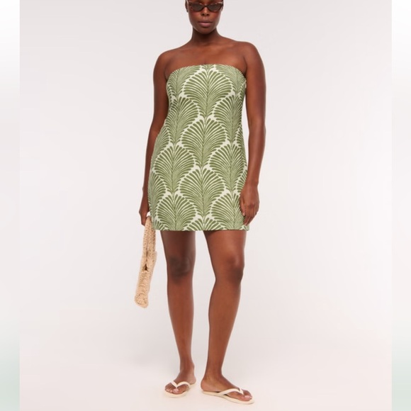 The A&F Scarlett Strapless Skort Dress - Picture 4 of 7